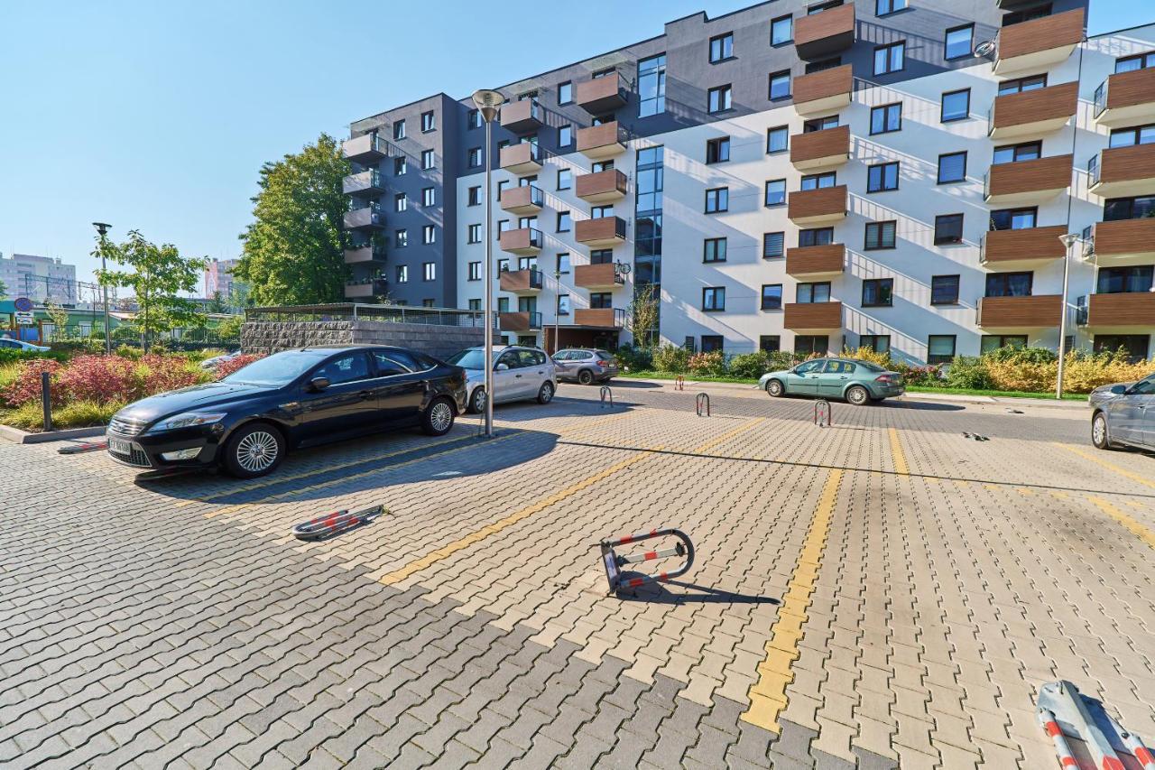 Nowa Teczowa Apartments Promenada Staromiejska By Noclegi Renters วรอตซวาฟ ภายนอก รูปภาพ